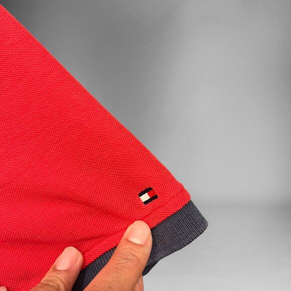 Tommy Hilfiger Polo Shirt Spellout Men’s Small Block Letter Rugby 90s Streetwear - Picture 4 of 10